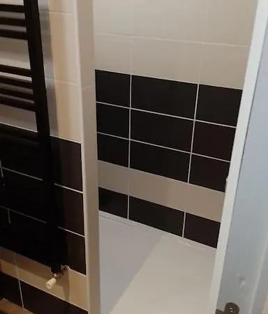 Magnifique Studio Piscine Chauffee Selon Periode Apartment *